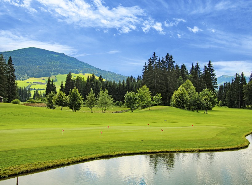 Leading Golf Courses