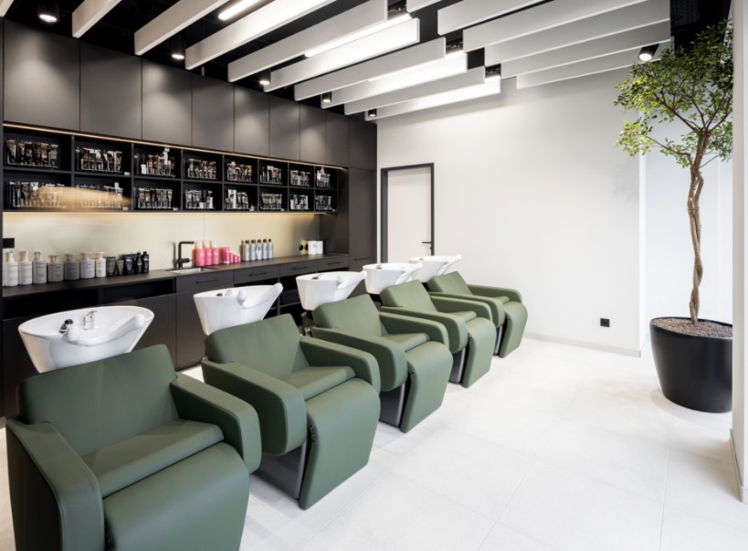 Hair & beauty experts Stolze